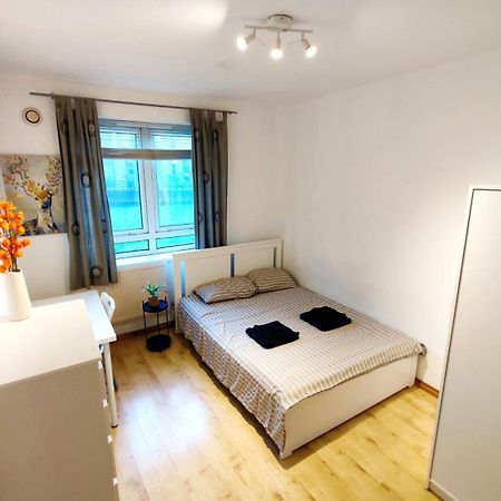 Spacious Flat With 2 To 3 Bedrooms In Central London Kültér fotó