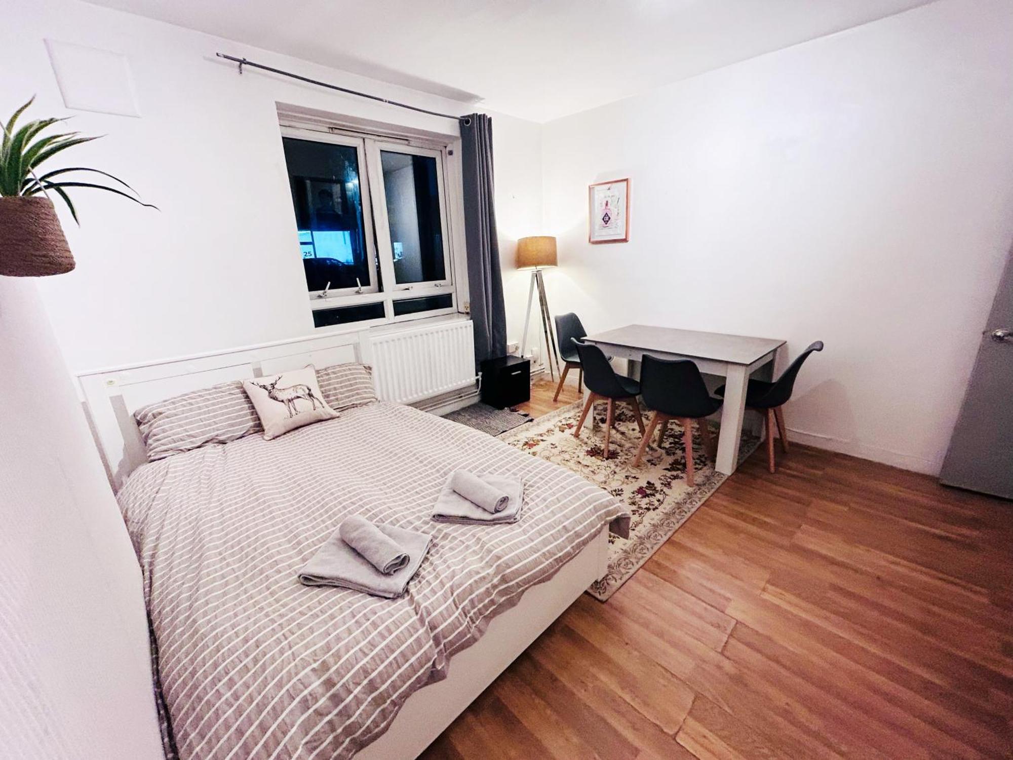 Spacious Flat With 2 To 3 Bedrooms In Central London Kültér fotó